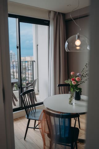 Blue Steak Wonder managed Airbnb listing 2