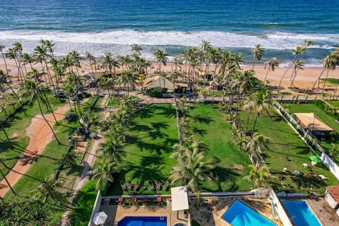 House 06 suites facing the sea, Pool and air