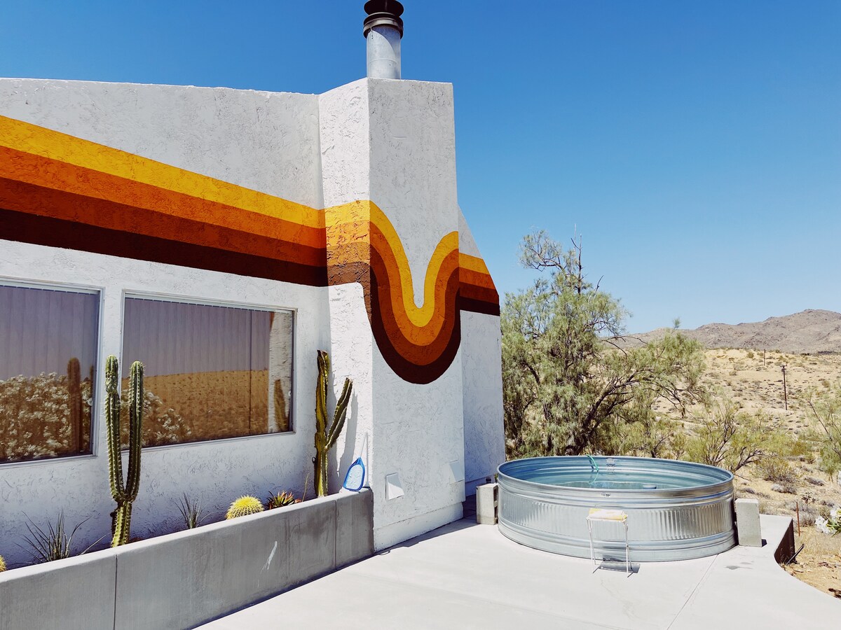 Retro Desert Oasis The House of Kindness Houses for Rent in Yucca