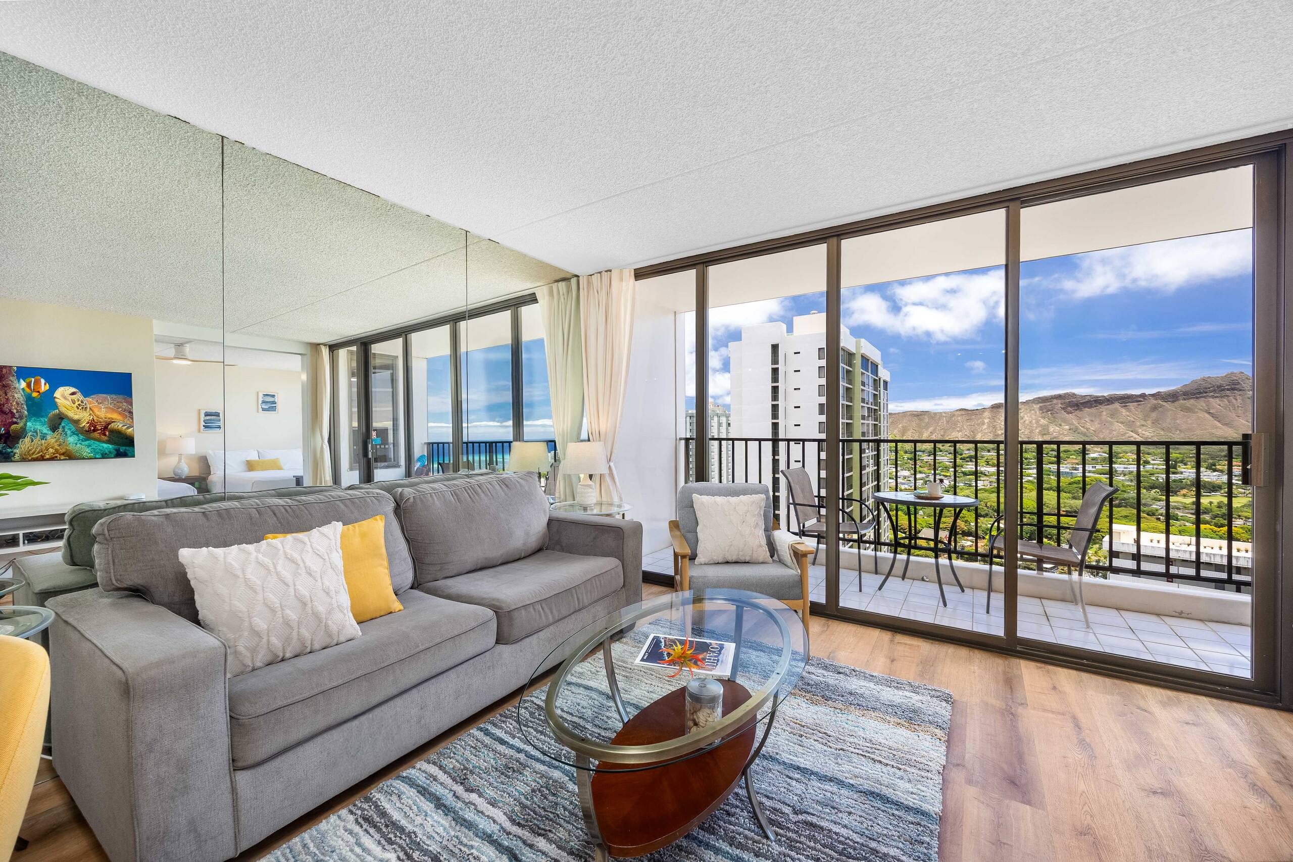Gorgeous Diamond Head Views from 34FL w/ Parking - Image 9