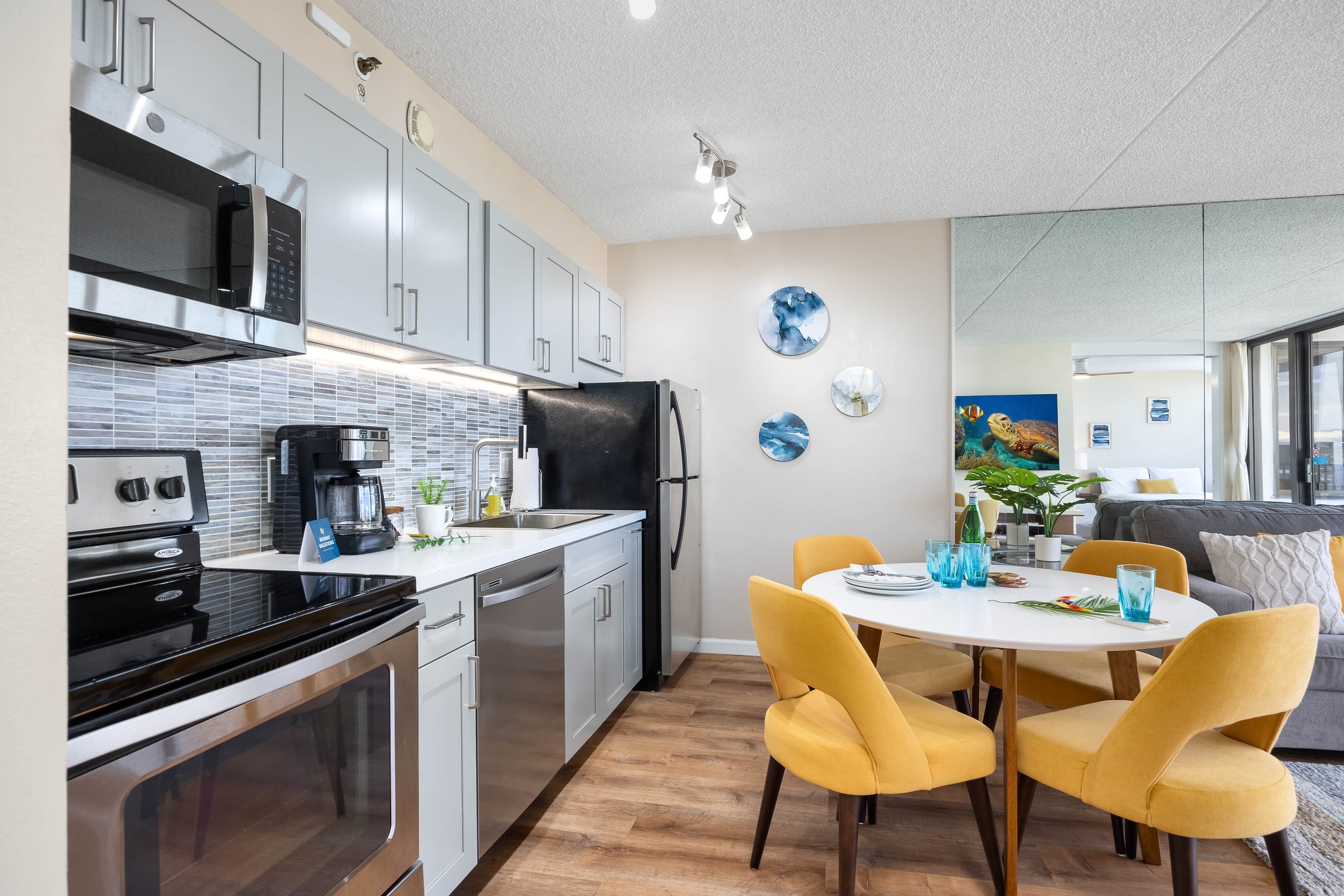 Gorgeous Diamond Head Views from 34FL w/ Parking - Image 21