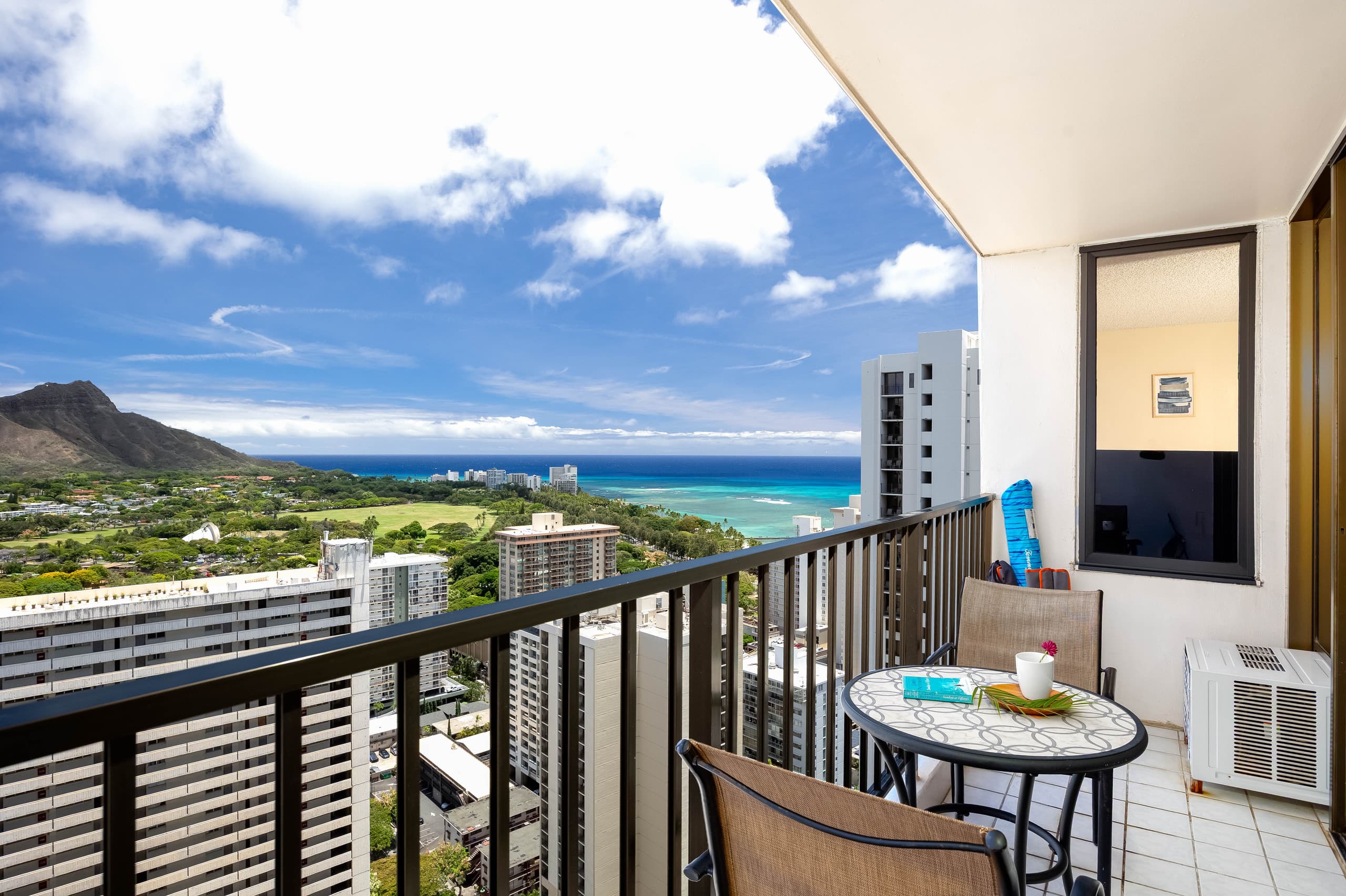 Gorgeous Diamond Head Views from 34FL w/ Parking - Image 42