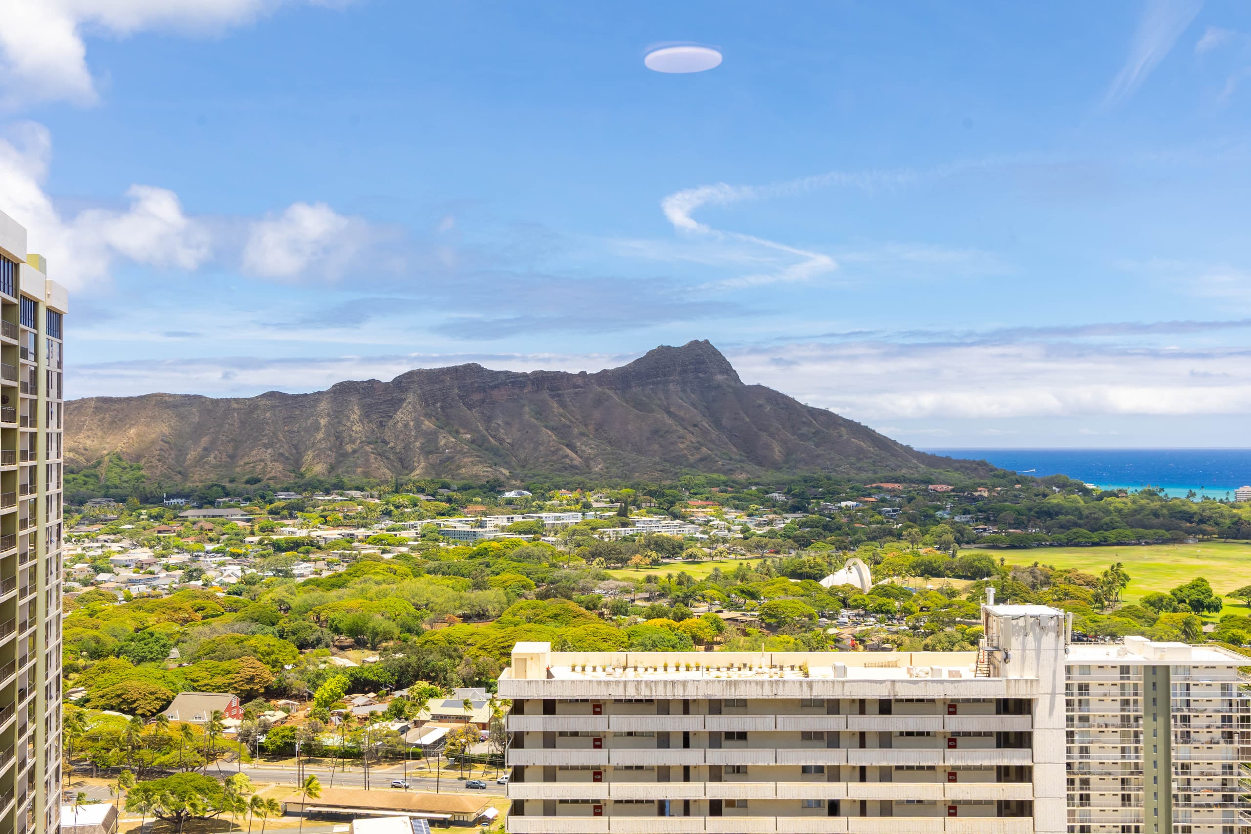 Gorgeous Diamond Head Views from 34FL w/ Parking - Image 45