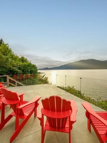 San Juan Surf and Stay | Private Hot Tub & VIEW gallery image 5