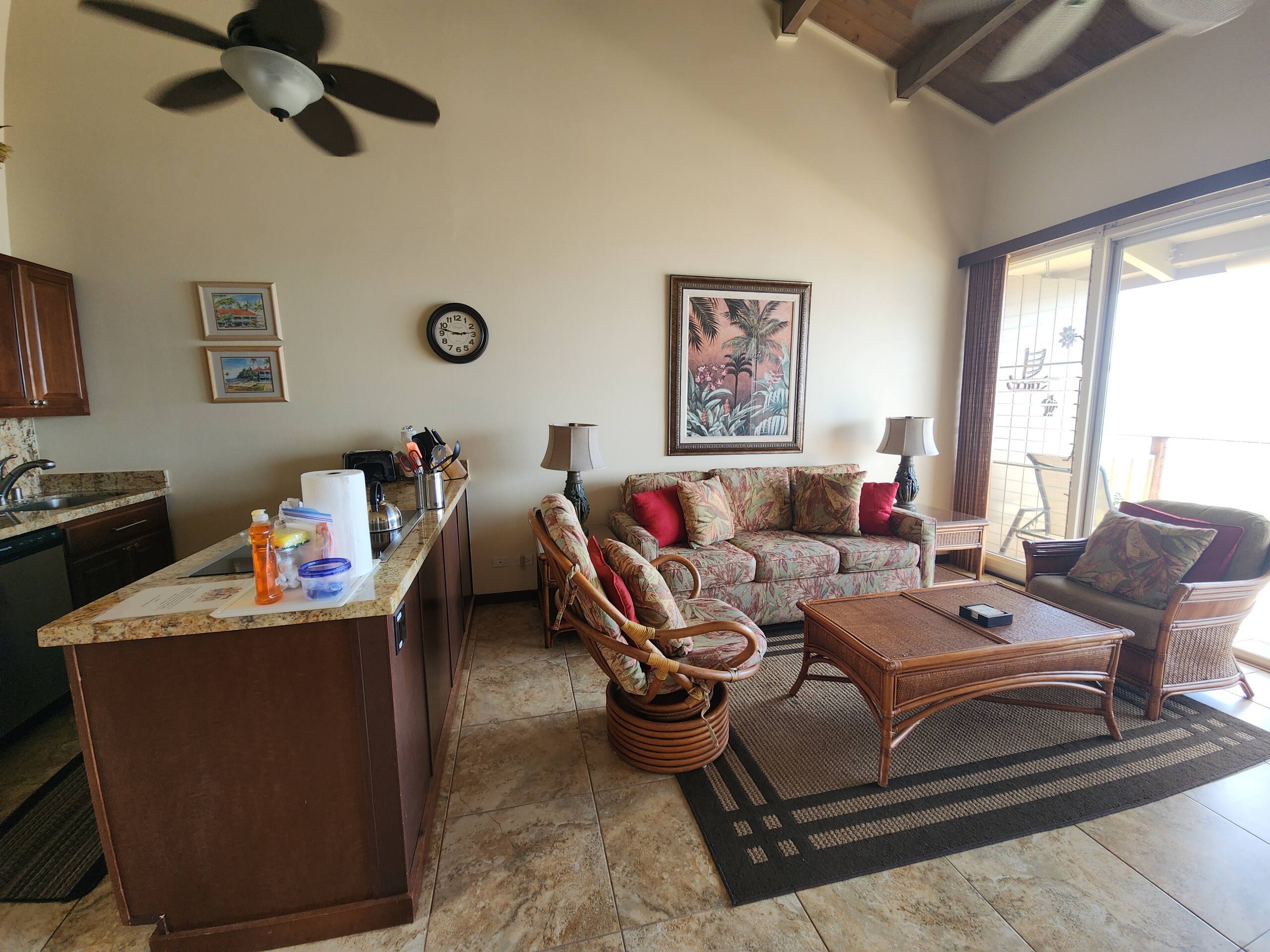Condo in Lahaina · ★4.93 · 1 bedroom · 1 bed · 1 private bath - Image 7