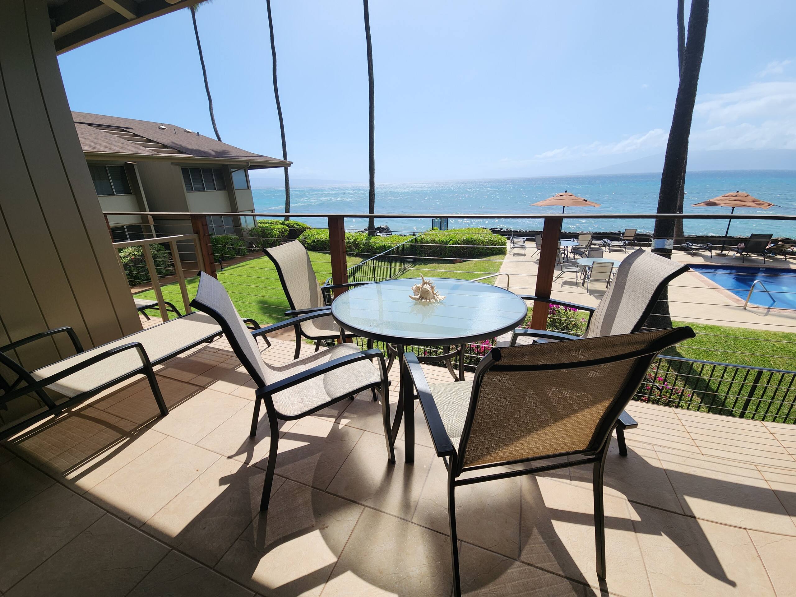 Condo in Lahaina · ★4.93 · 1 bedroom · 1 bed · 1 private bath - Image 24