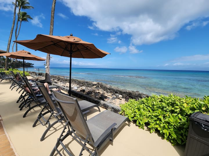 Top Floor Gem! Direct Ocean Views! Near Kaanapali - Maui