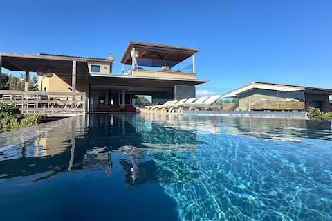 Villa beachfront pool hanging spa roof top