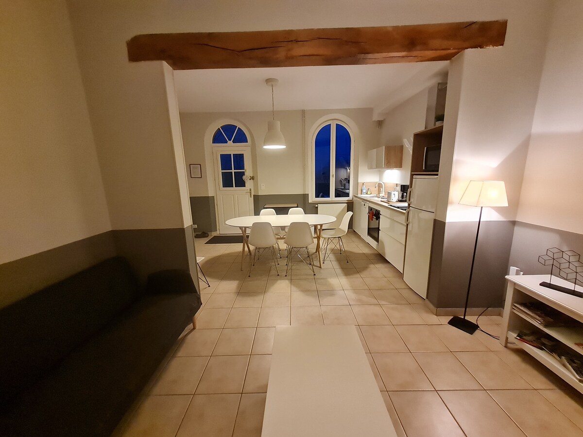 Séjour spacieux avec espace détente