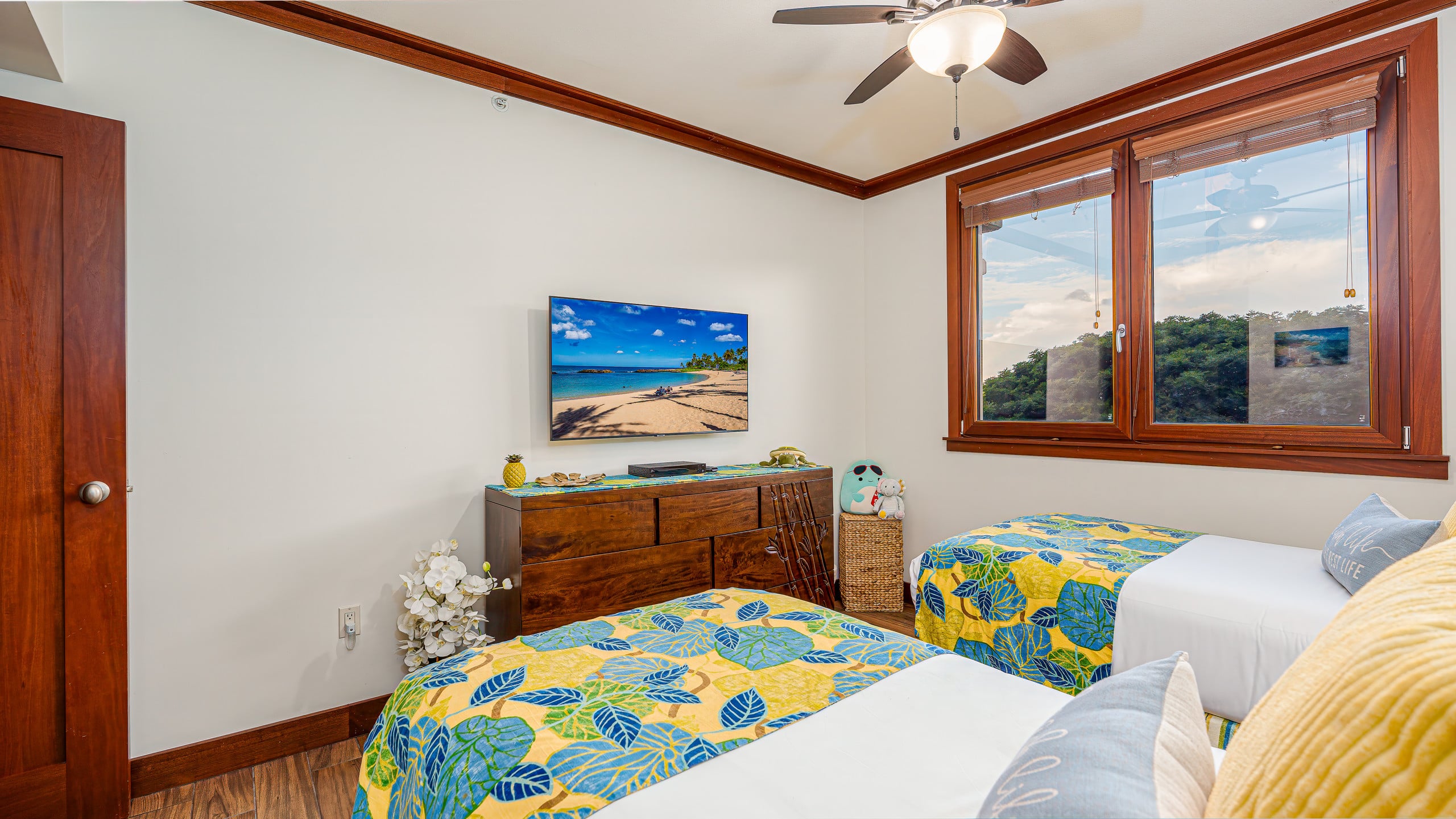 Condo in Kapolei · ★4.94 · 2 bedrooms · 5 beds · 2 private baths - Image 24