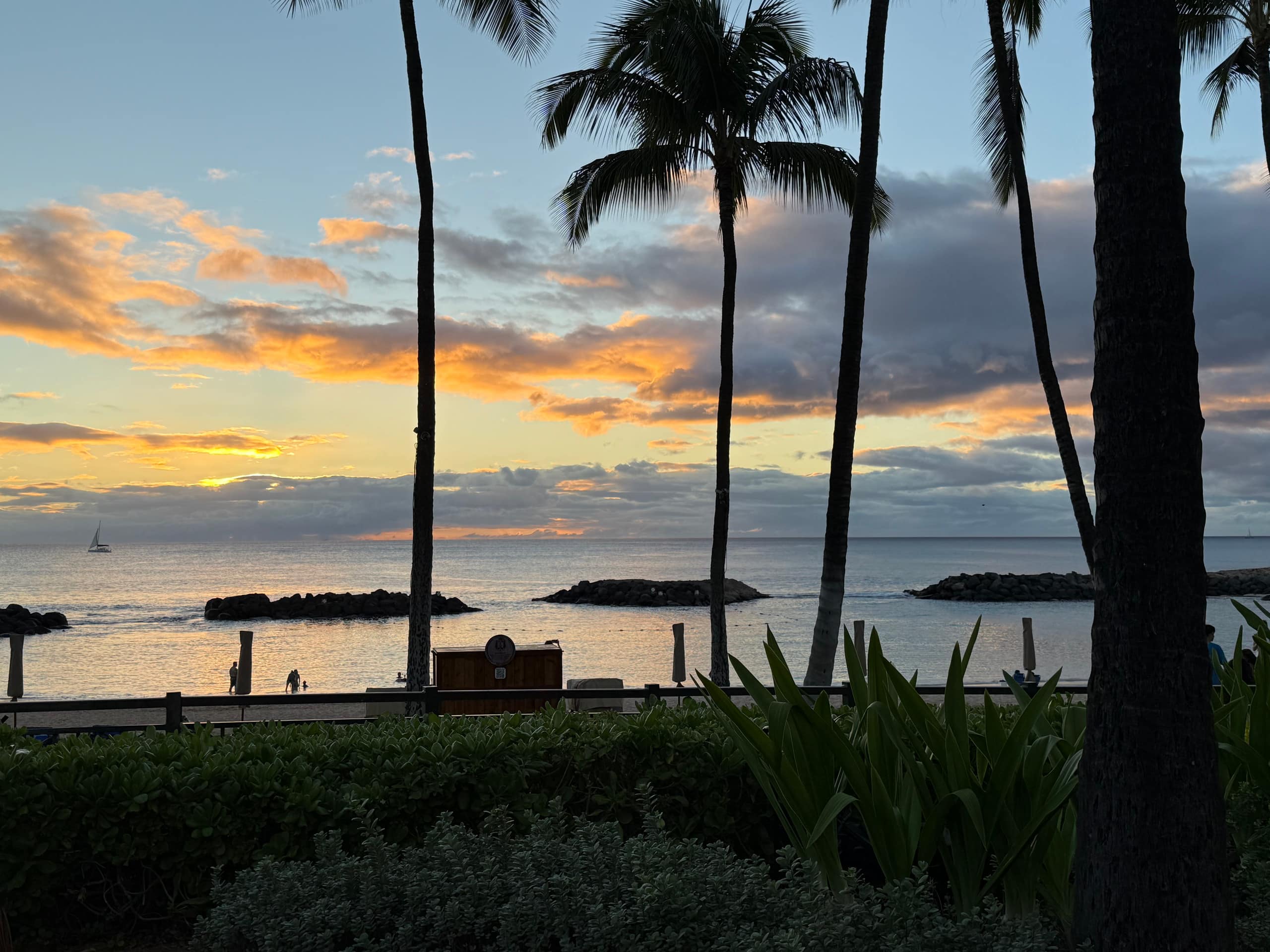 Condo in Kapolei · ★4.94 · 2 bedrooms · 5 beds · 2 private baths - Image 41