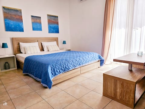 Top Airbnb: Blue Double Studio • Krinis Apartments in Περιφέρεια Νοτίου Αιγαίου