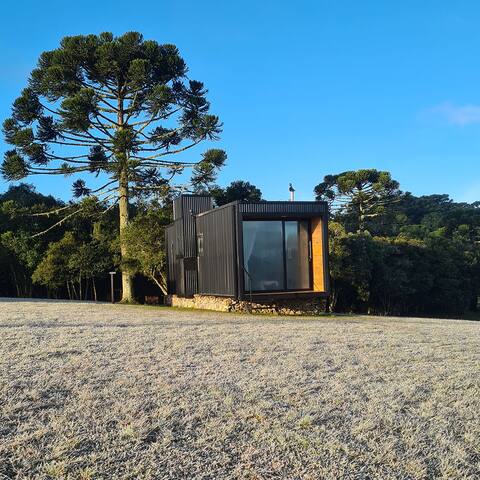 Charming Bungalow. Romantic Getaway in the Mountains (A)