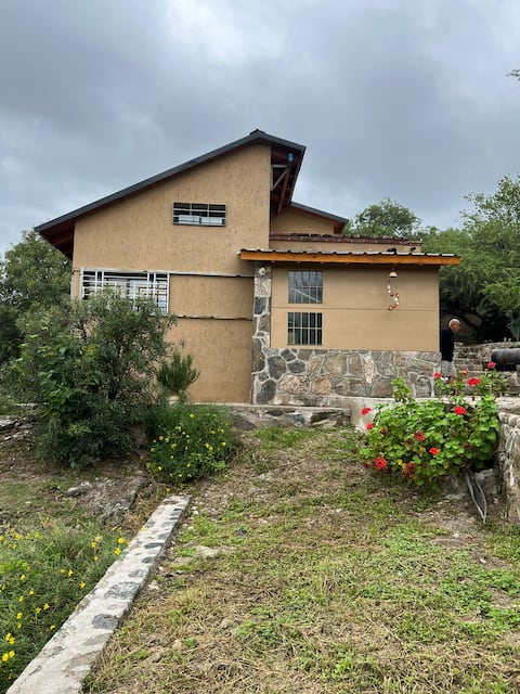 Casa El refugio on the hill.