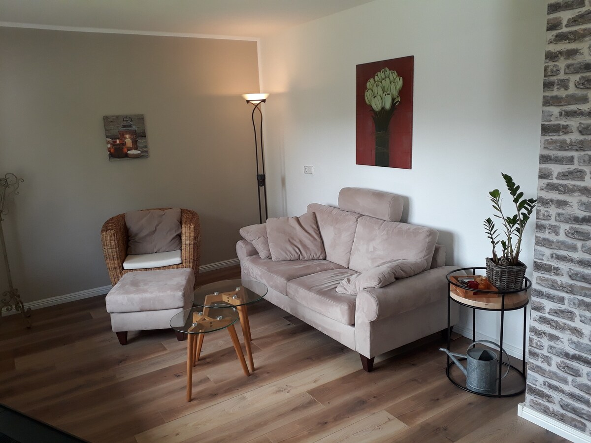 Airbnb con mejor rendimiento: Lovingly furnished Meerbusch guest apartment en Meerbusch