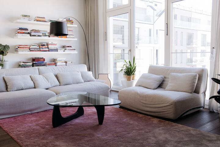 160m² Luxury Penthouse with parking & roofterrace gallery image 2