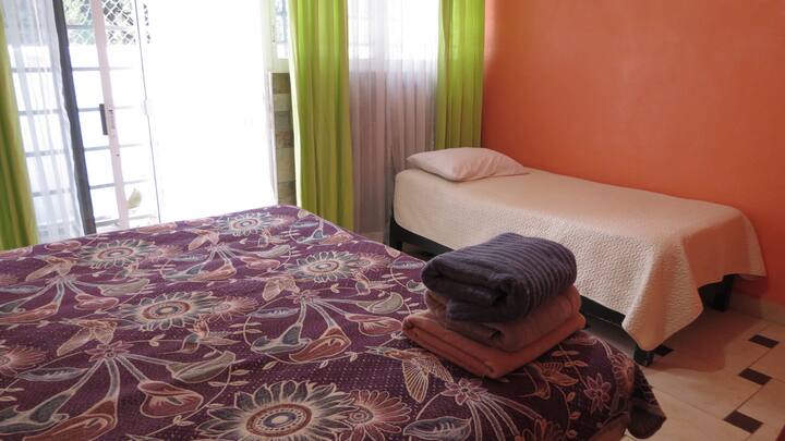 საძინებელი 1