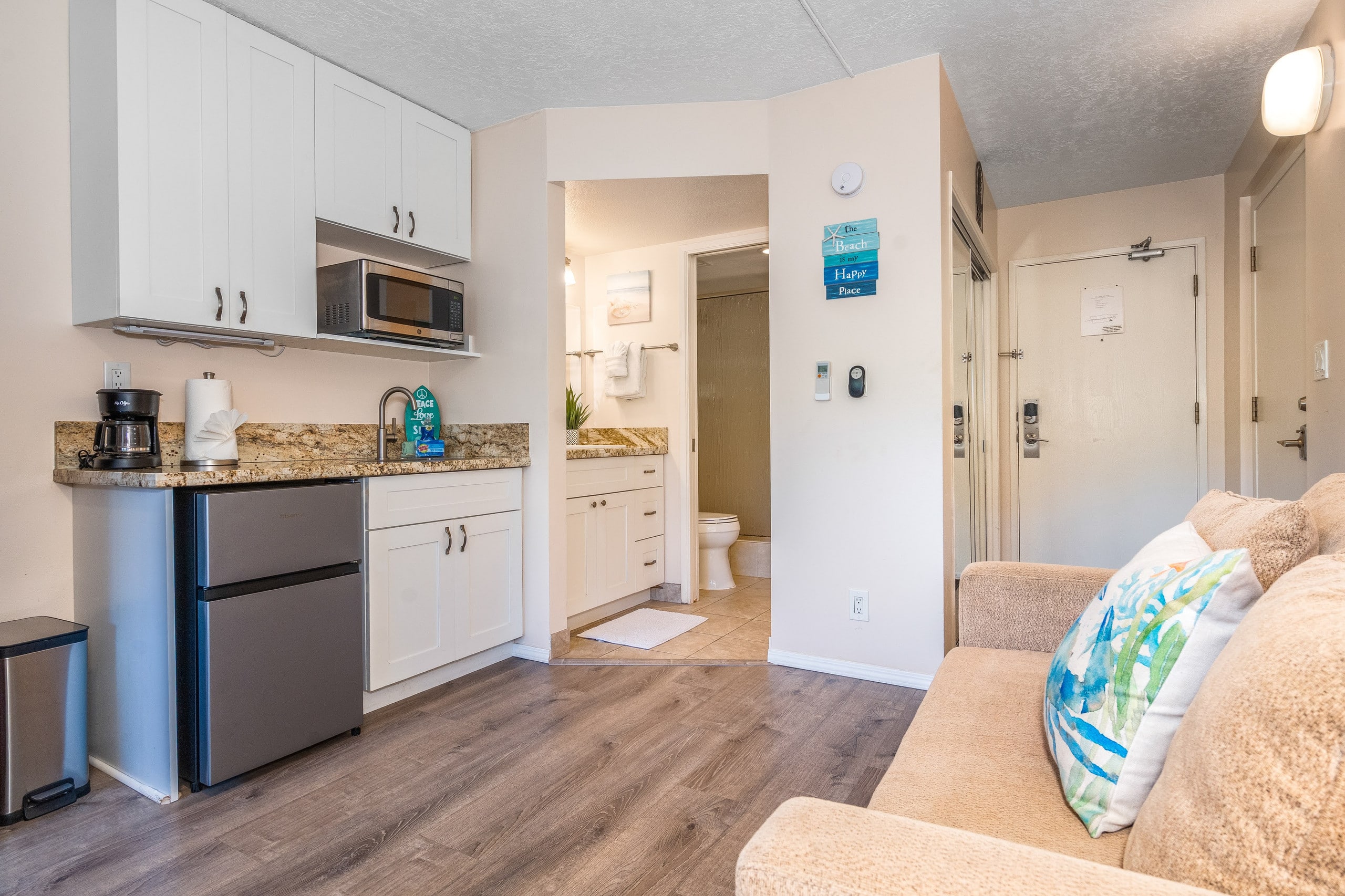 Condo in Kihei · ★4.81 · Studio · 1 bed · 1 private bath - Image 3