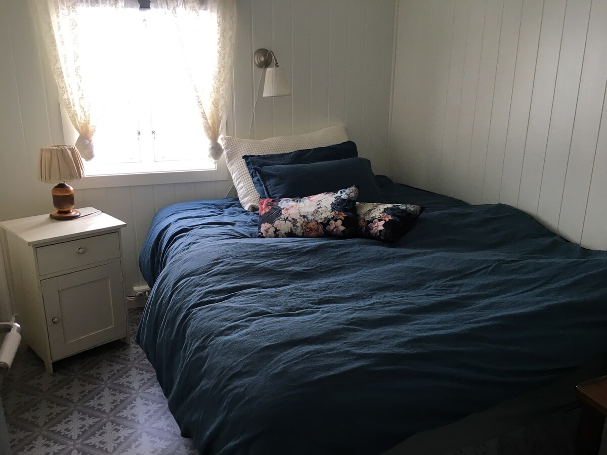 เตียงกว้าง 150 ซม.