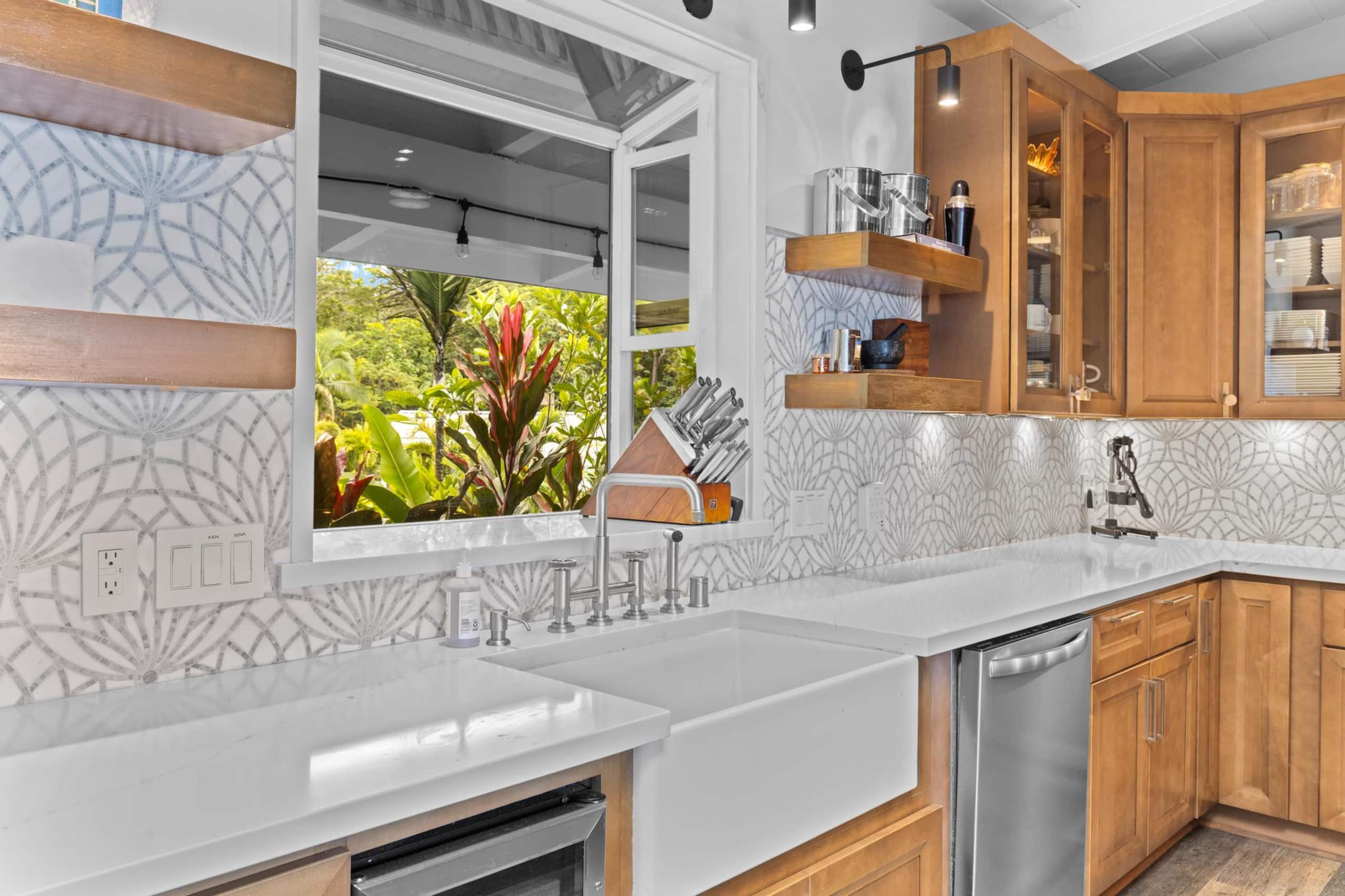 Villa in Pahoa · ★4.99 · 5 bedrooms · 9 beds · 5 baths - Image 10
