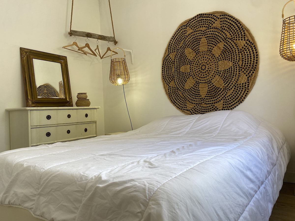 საძინებელი 2