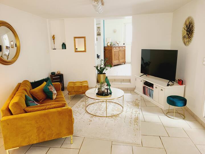 Agréable Maison Avec Jardin Et Piscine - ibis Styles Montelimar Centre