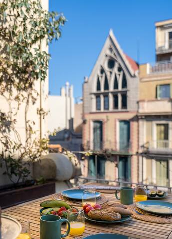 Ático Lujo Modernista, al lado de Paseo de Gracia gallery image 2