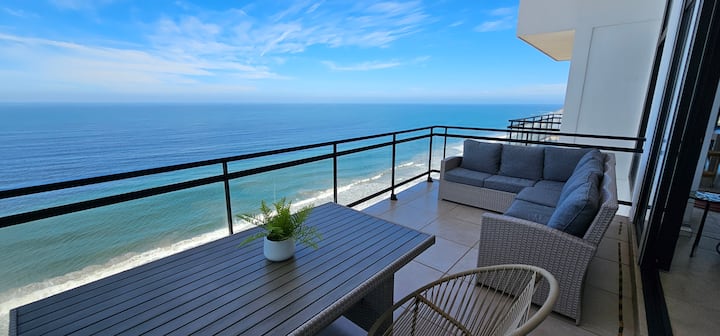Peaceful 3br Condo Right On The Beach - 馬薩特蘭