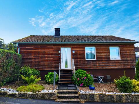Modern Rhombuscottage in nature paradise Sauerland