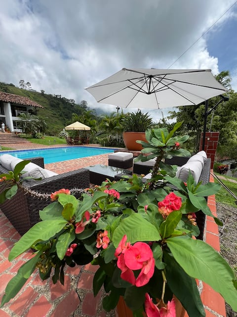 Beautiful and quiet mountain estate
