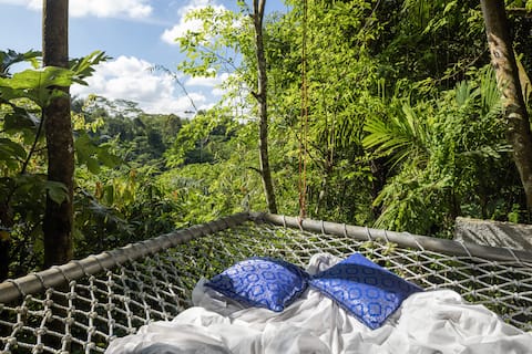 10% OFF |Bali Escape Honeymoon Suites with Hammock