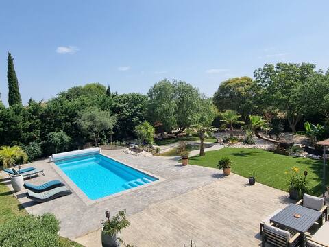 Villa 8/10 people with pool