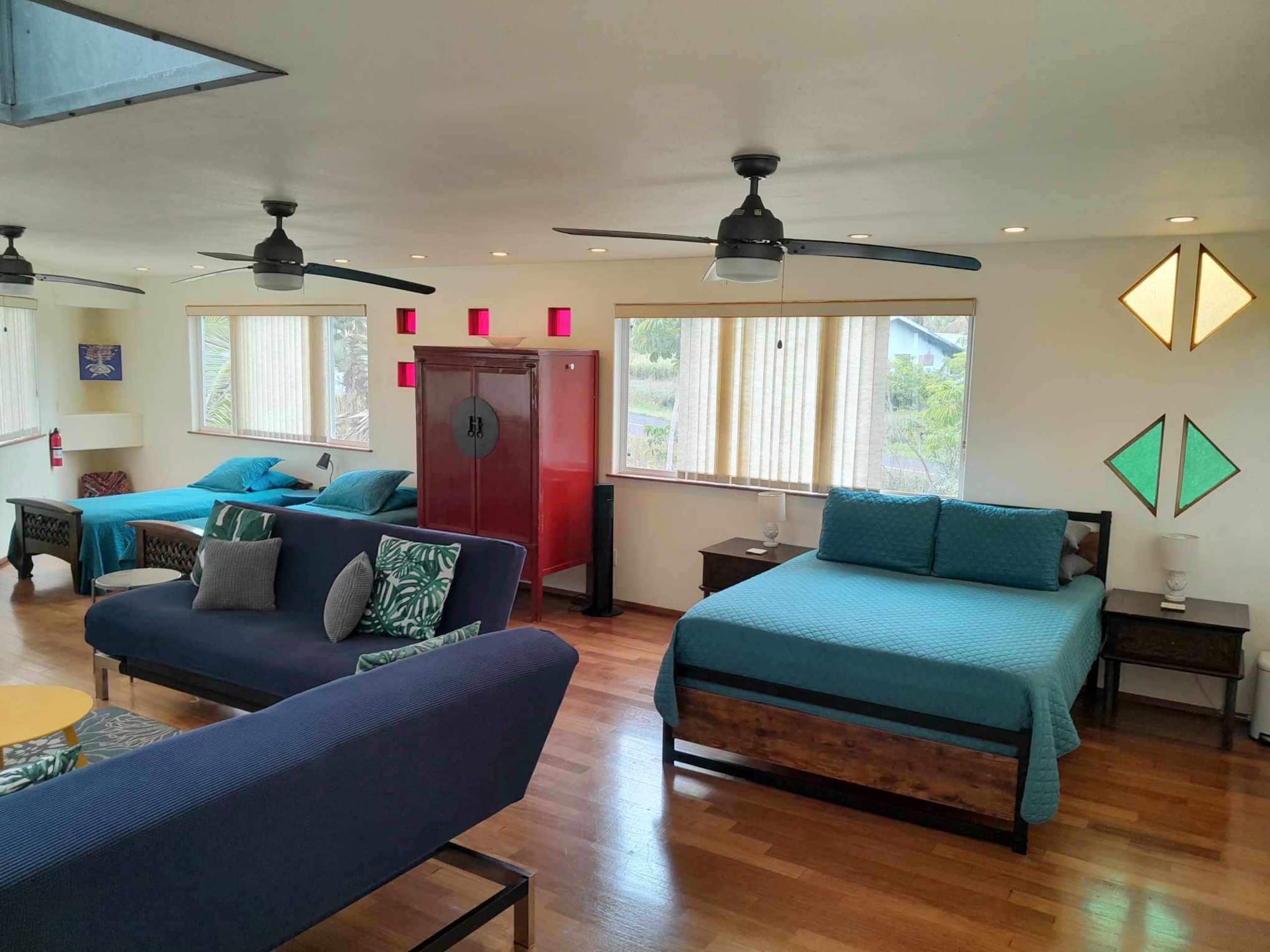 Home in Pahoa · ★4.77 · 1 bedroom · 7 beds · 2 private baths - Image 10