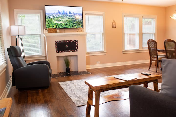 Historic Pearl District Home *Horse Pasture View* - San Antonio, TX