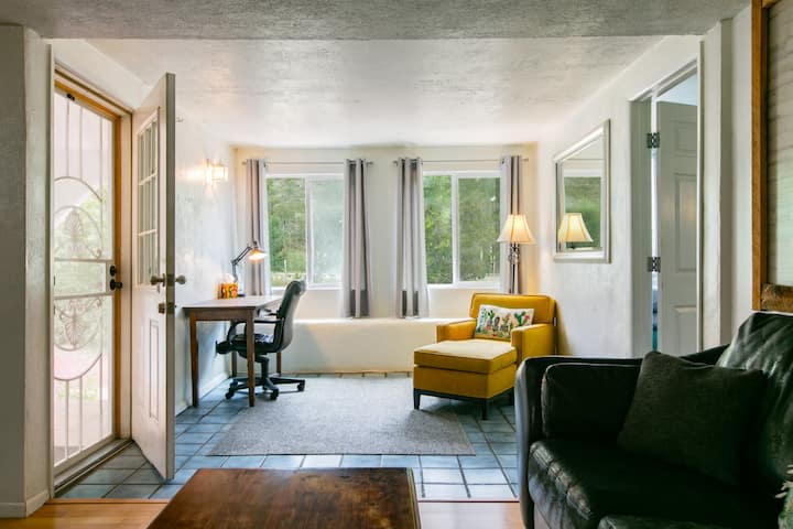 Pet-friendly Rio Grande Riverfront Near Taos! - Ojo Caliente, NM