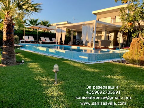 Sea Breeze Villa at Sani