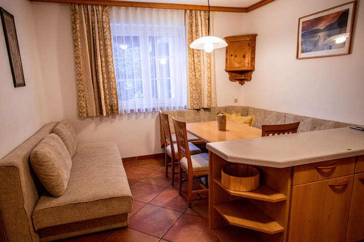 მისაღები ოთახი