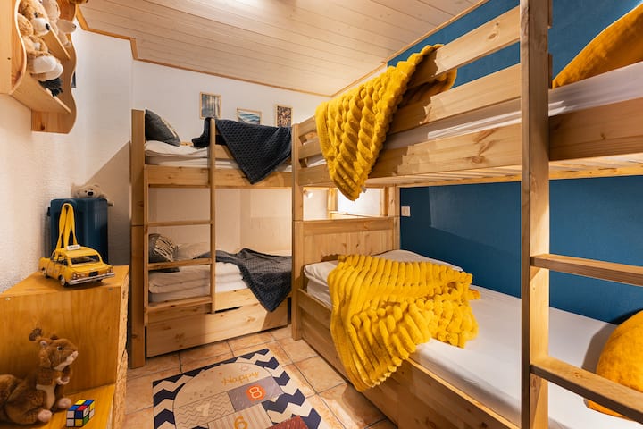 Room "Adventure", ideal for families for children or teenagers.