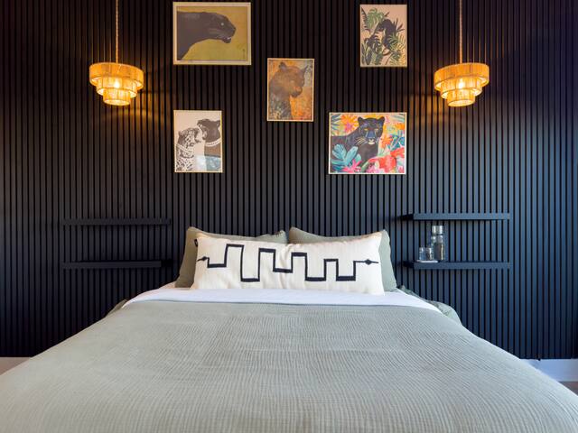 Rooftop Jungle with Skyline Views gallery image 5