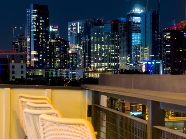 Rooftop Jungle with Skyline Views gallery image 3