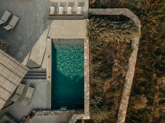 Infinity Villa, luxury house with stunning view gallery image 3