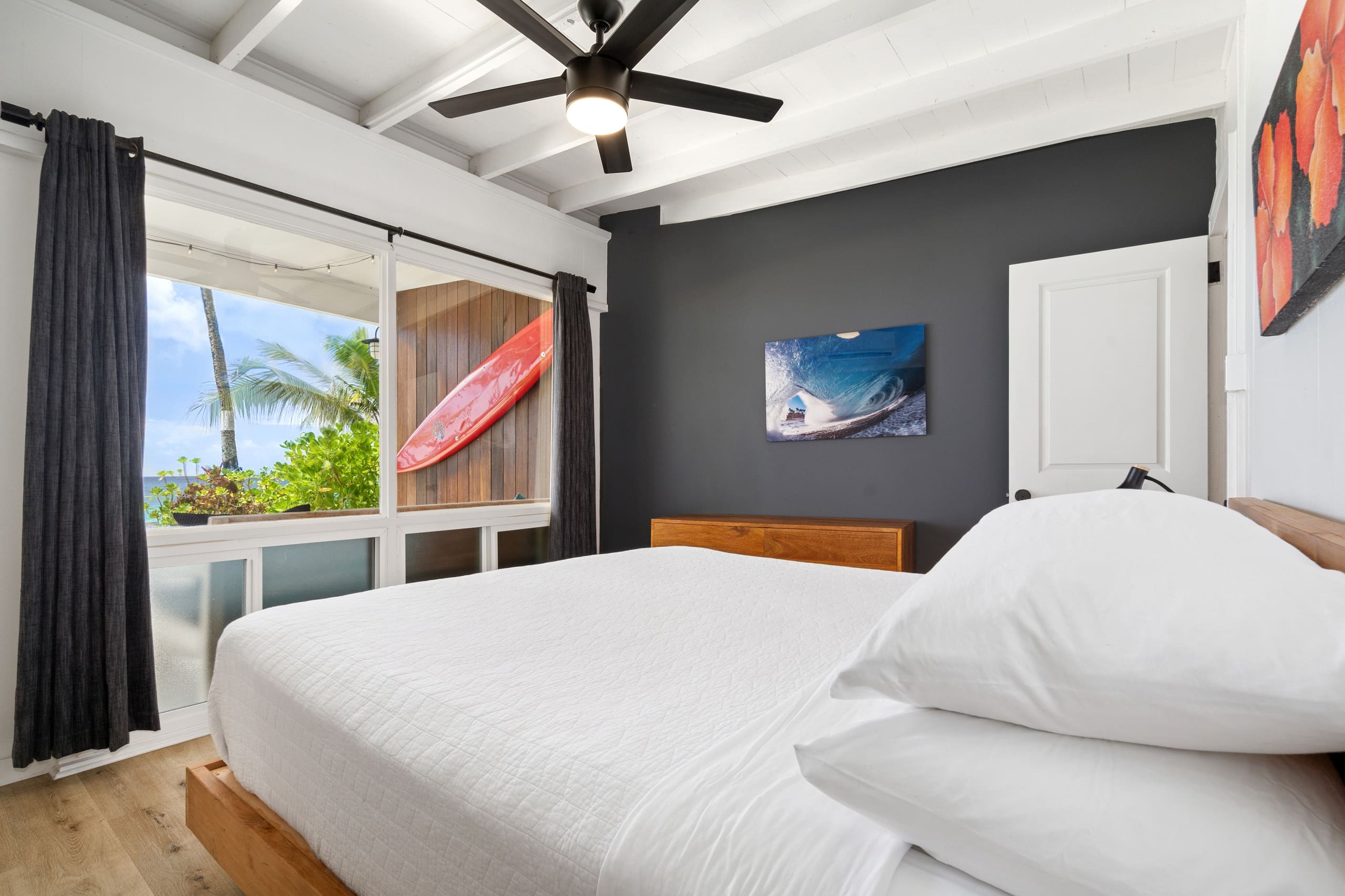 Bird Of Paradise @ Ke Iki Beach Bungalows +Yoga - Photo 9
