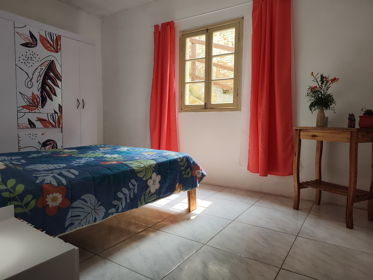 საძინებელი 1