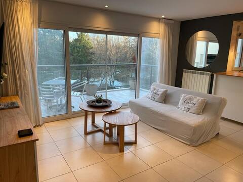great apartment in pillar close to everything