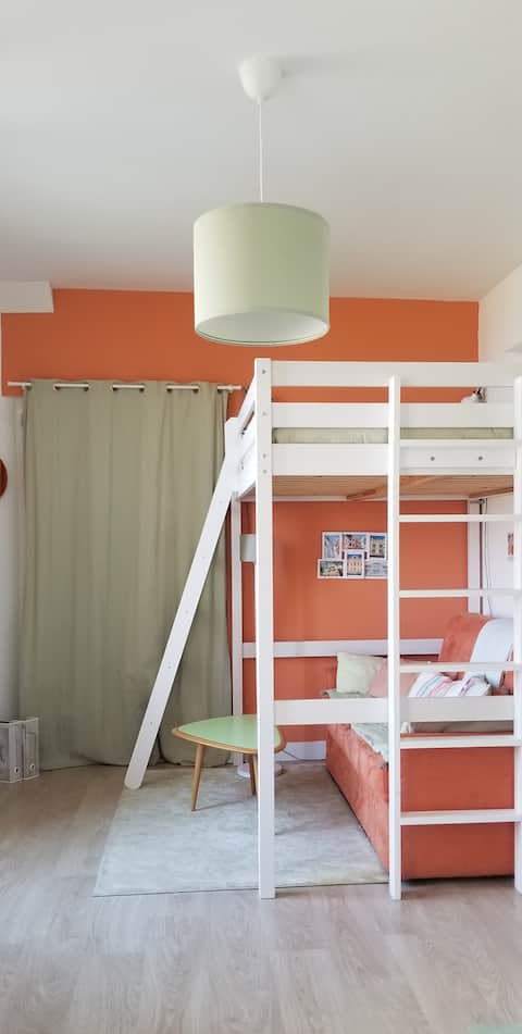 Top Airbnb: Bas-Sablons Saint-Malo Beach Studio, 2-star rating in Saint Malo
