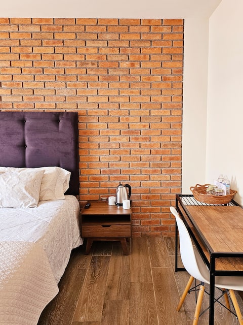 BEAUTIFUL RENDÓN Room in the heart of Morelia