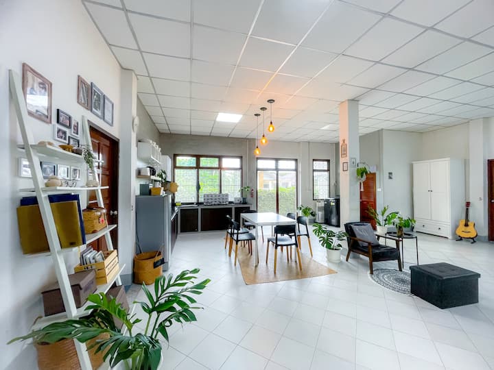 Silpasom Artstay Suratthani - Thailand