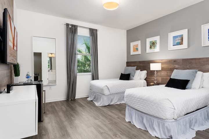 Nuestras habitaciones "Únicas" en Orlando cuentan con la sensación única de estar en casa, pero con un "toque" y privacidad de un bonito hotel.
