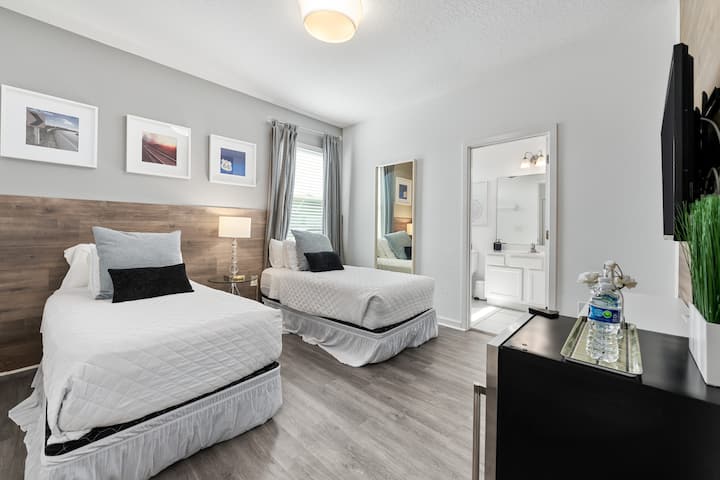 Nuestras habitaciones "Únicas" en Orlando cuentan con la sensación única de estar en casa, pero con un "toque" y privacidad de un bonito hotel.