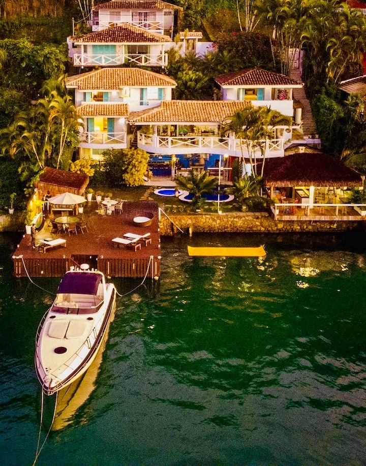 Spectacular Luxury House In Angra Dos Reis, Small Condominium Mombaça - Angra dos Reis